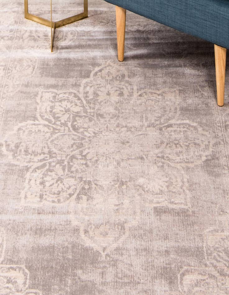 Detail image of 4' x 6' Restoration Rug