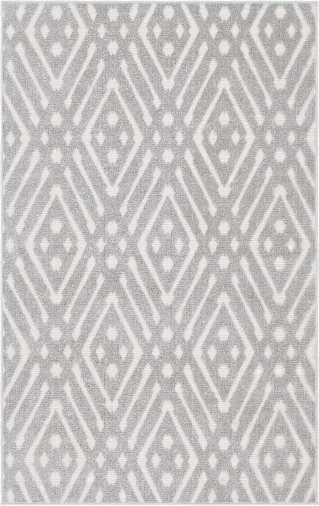 5' x 8' Easy-Clean Sabrina Soto Ella Indoor / Outdoor Rug