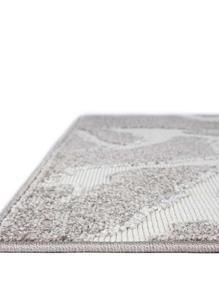 10' x 14' Easy-Clean Sabrina Soto Indoor / Outdoor Rug