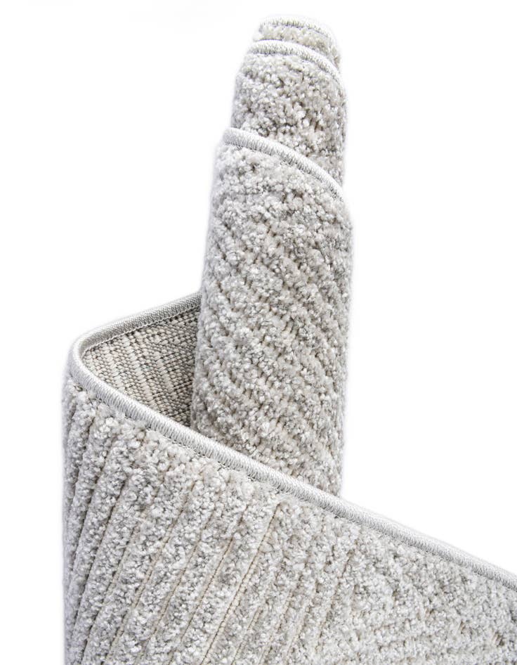 Detail image of 2' x 3' Easy-Clean Sabrina Soto Indoor / Outdoor Rug