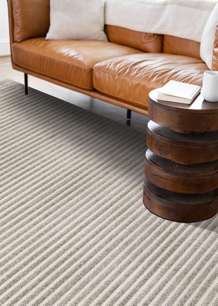 5' x 8' Easy-Clean Sabrina Soto Indoor / Outdoor Rug