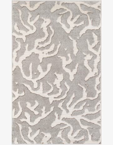 5' x 8' Easy-Clean Sabrina Soto Indoor / Outdoor Rug