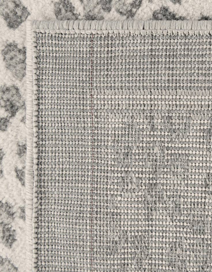 Detail image of 9' x 12' Safari Rug