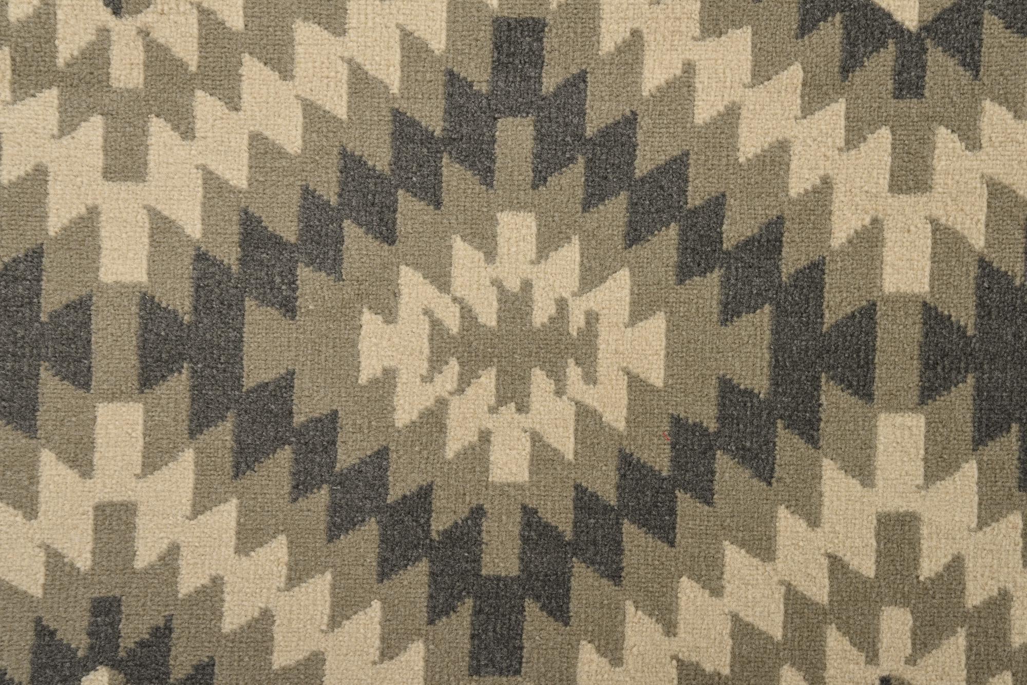 5' 2 x 7' 6 Santa Fe Rug