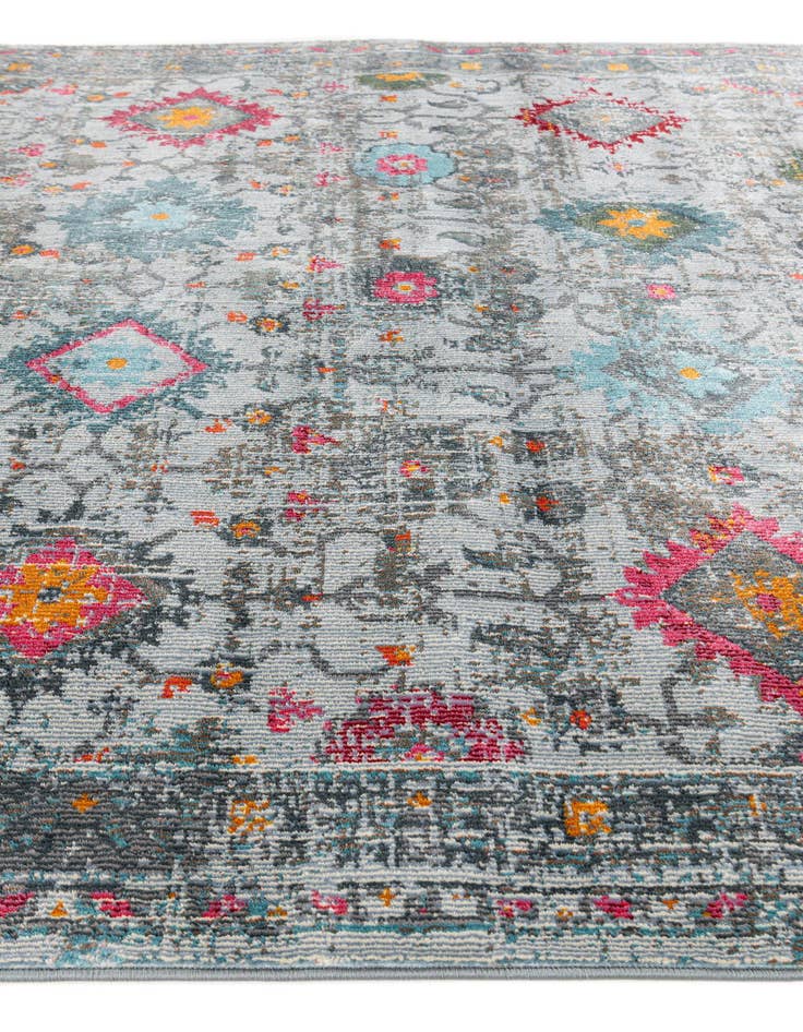 Detail image of 5' 2 x 7' 8 Santiago Rug