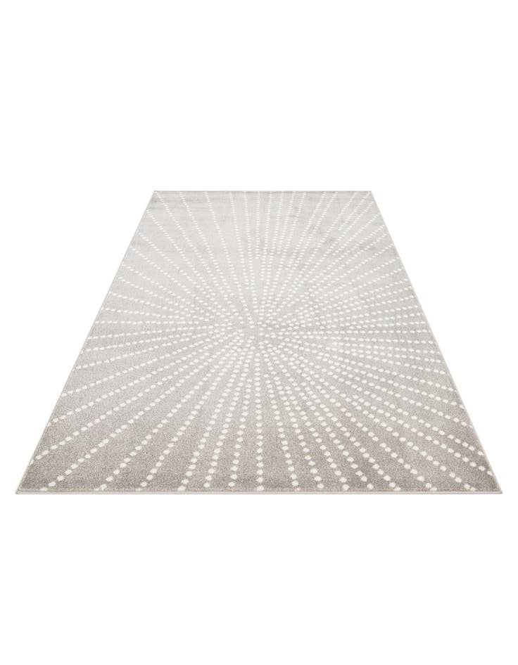 Detail image of 5' 2 x 7' 9 Savannah Rug