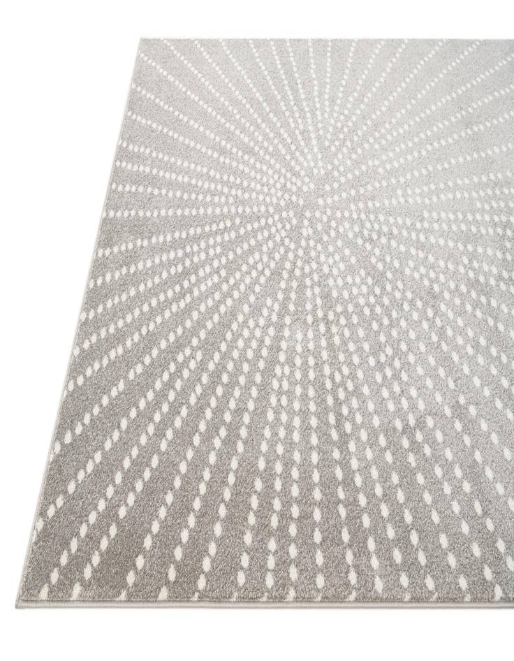 Detail image of 5' 2 x 7' 9 Savannah Rug