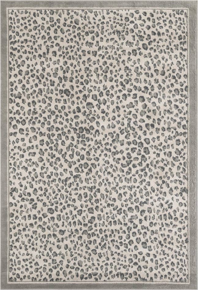 Detail image of 6' x 9' Savannah Rug