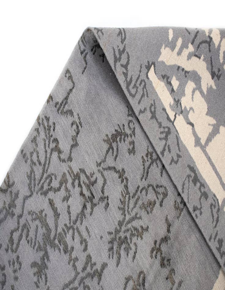 Detail image of 7' 9 x 9' 8 Simla Mohair Rug