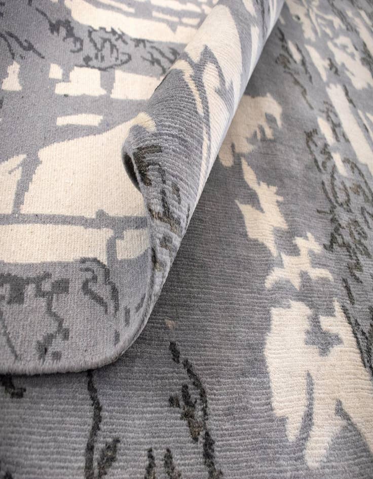 Detail image of 7' 9 x 9' 8 Simla Mohair Rug