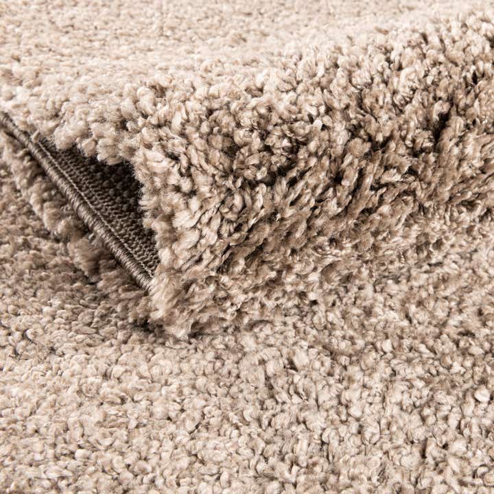 4' 4 x 6' 3 Soft Touch Shag Rug