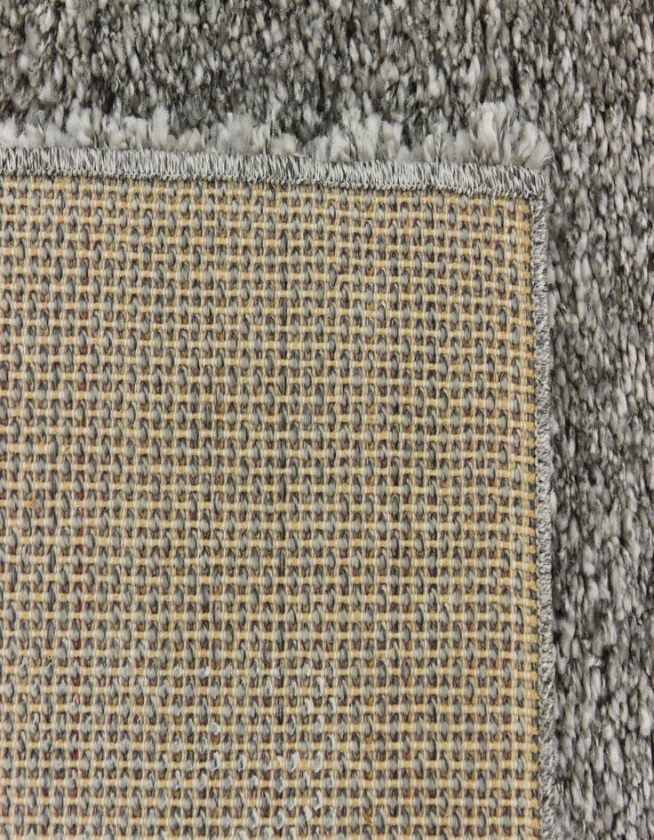 Detail image of 5' 3 x 7' 7 Solid Shag Rug