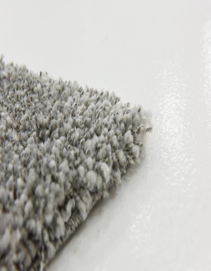 Detail image of 5' 3 x 7' 7 Solid Shag Rug