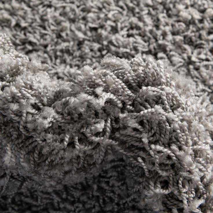 Detail image of 6' x 9' Solid Shag Rug