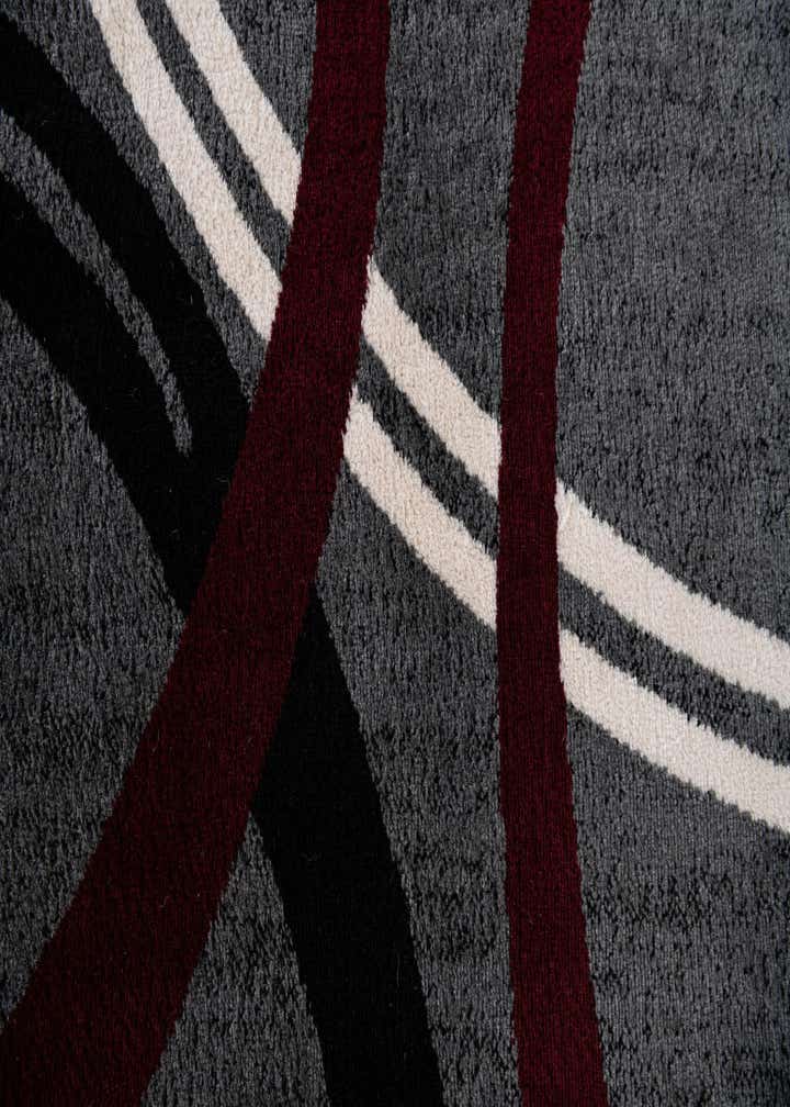 5' 3 x 7' 7 Spectrum Rug