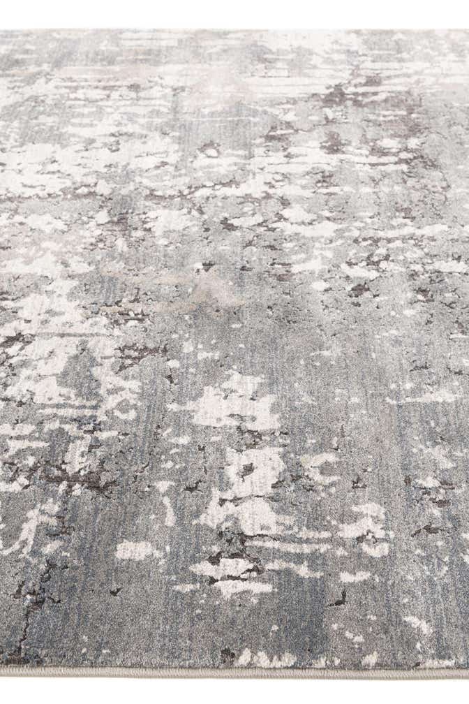 5' 2 x 7' 9 Spectrum Rug