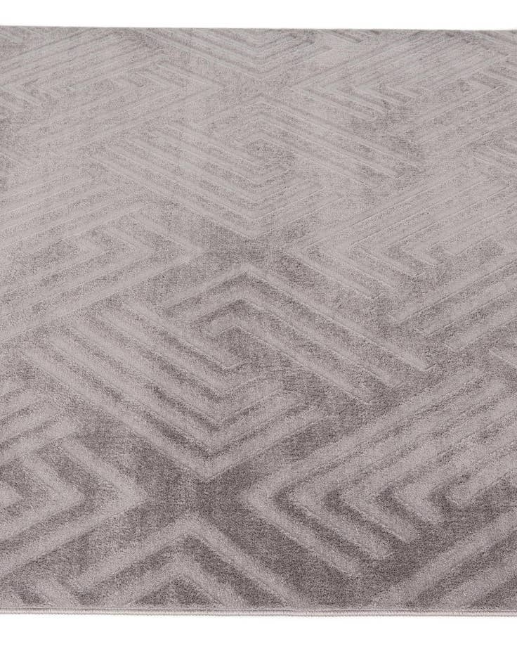 Detail image of 4' 10 x 7' 2 Spectrum Rug