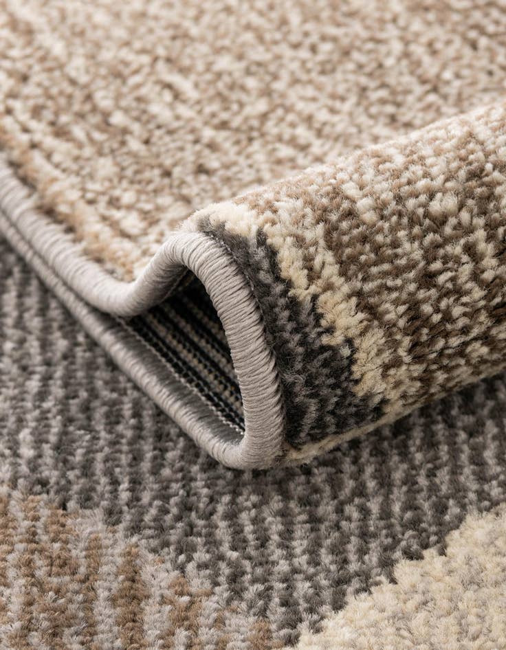 Detail image of 8' x 10'  Washable Spectrum Rug