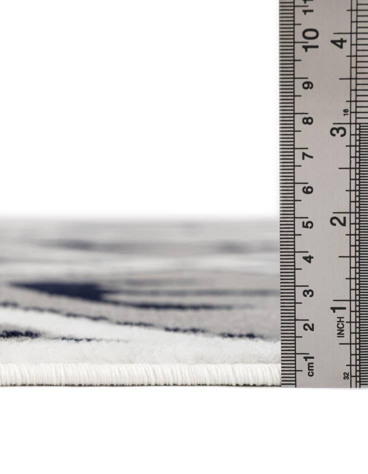 Detail image of 7' 10 x 10' Sydney Rug