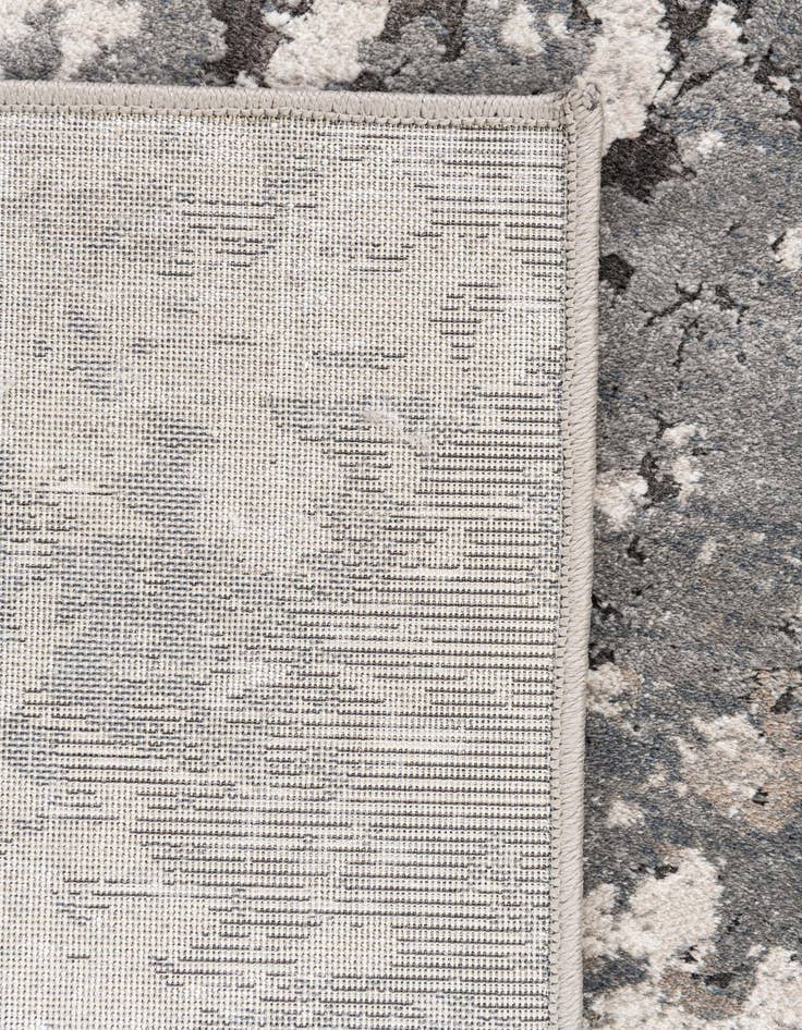 Detail image of 5' 2 x 7' 9 Theia Rug