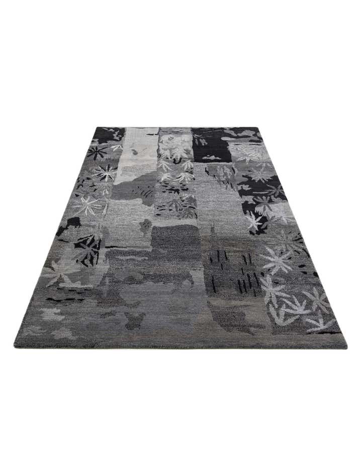 4' x 6' Hand Knotted Tibet Wool Rug