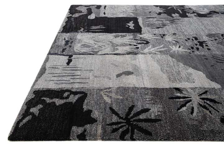 4' x 6' Hand Knotted Tibet Wool Rug