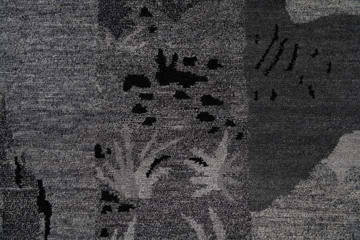4' x 6' Hand Knotted Tibet Wool Rug