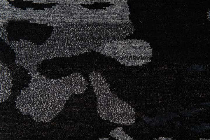 4' x 6' Hand Knotted Tibet Wool Rug