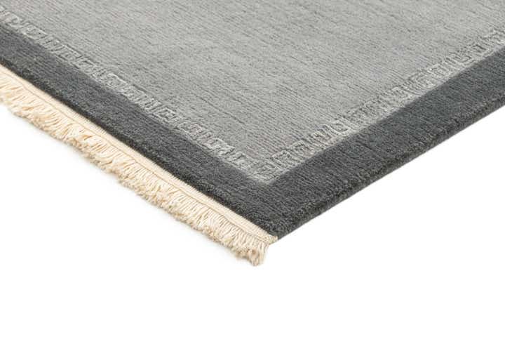2' 5 x 4' 6 Hand Knotted Tibet Rug