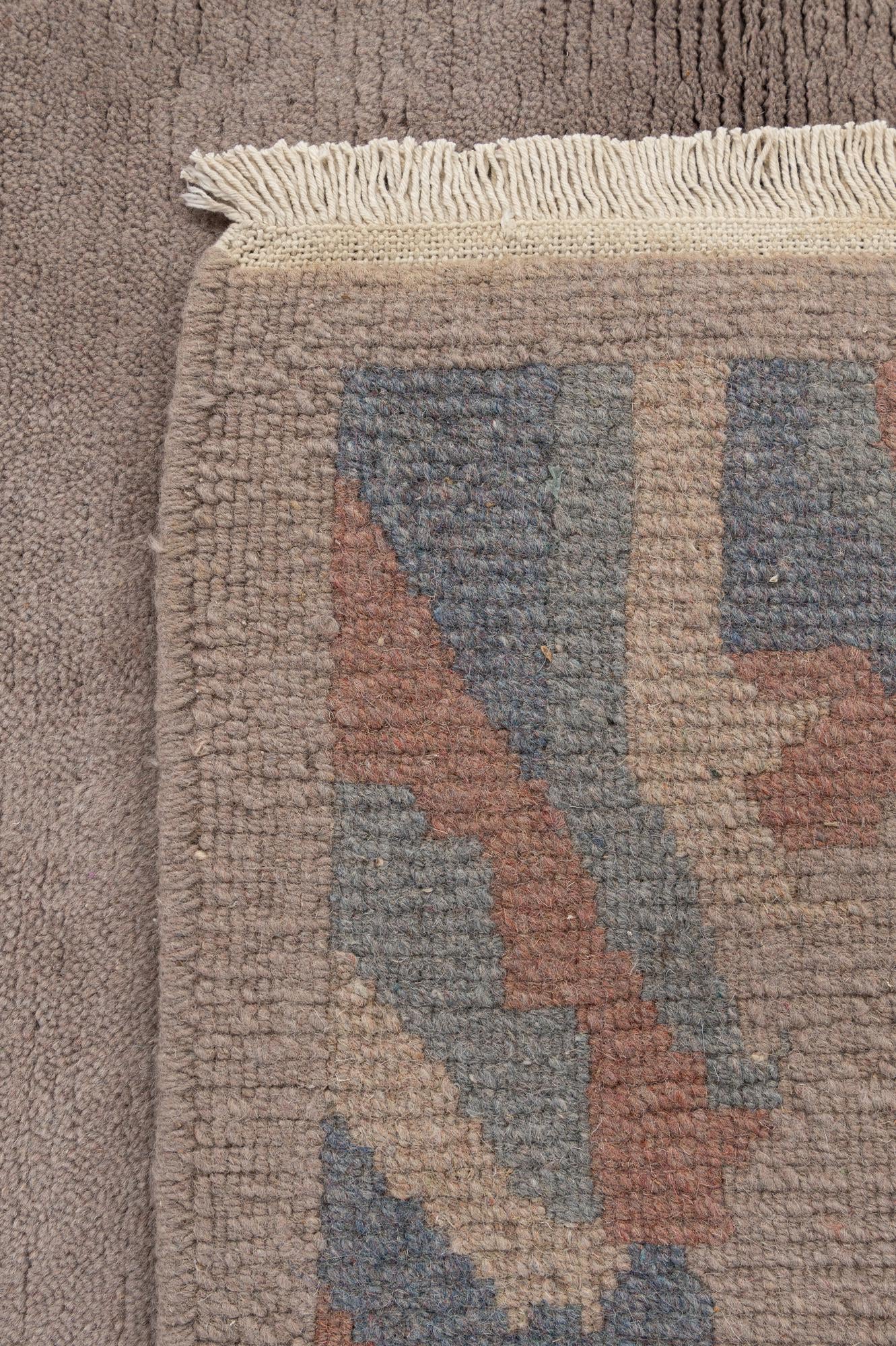 4' x 6' 2 Hand Knotted Tibet Wool Rug