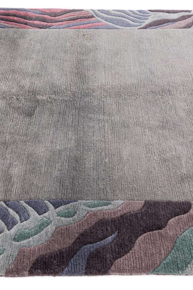4' 9 x 6' 6 Hand Knotted Tibet Wool Rug