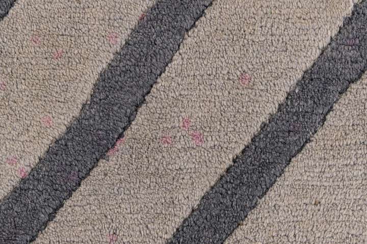 6' 8 x 9' 10 Hand Knotted Tibet Wool Rug