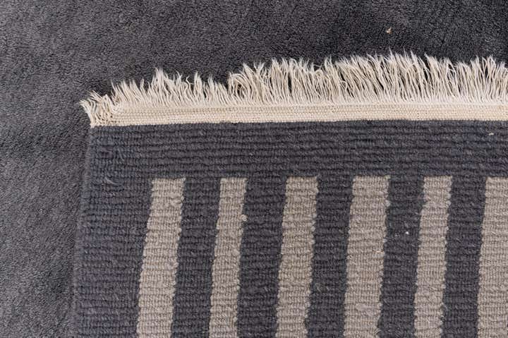 6' 8 x 9' 10 Hand Knotted Tibet Wool Rug