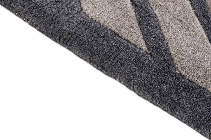 Detail image of 6' 8 x 9' 10 Hand Knotted Tibet Wool Rug