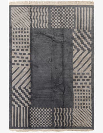 6' 8 x 9' 10 Hand Knotted Tibet Wool Rug