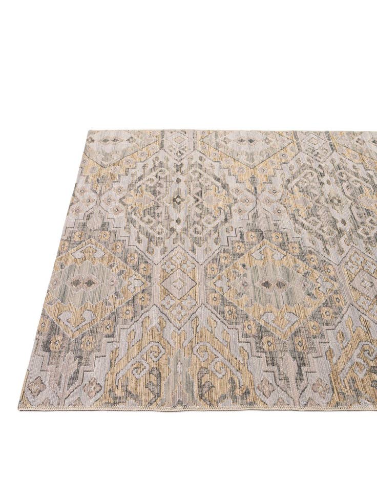 Detail image of 5' x 7' 7 Timeles Rug