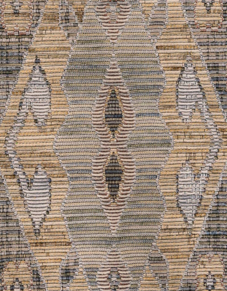 Detail image of 5' x 7' 7 Timeles Rug