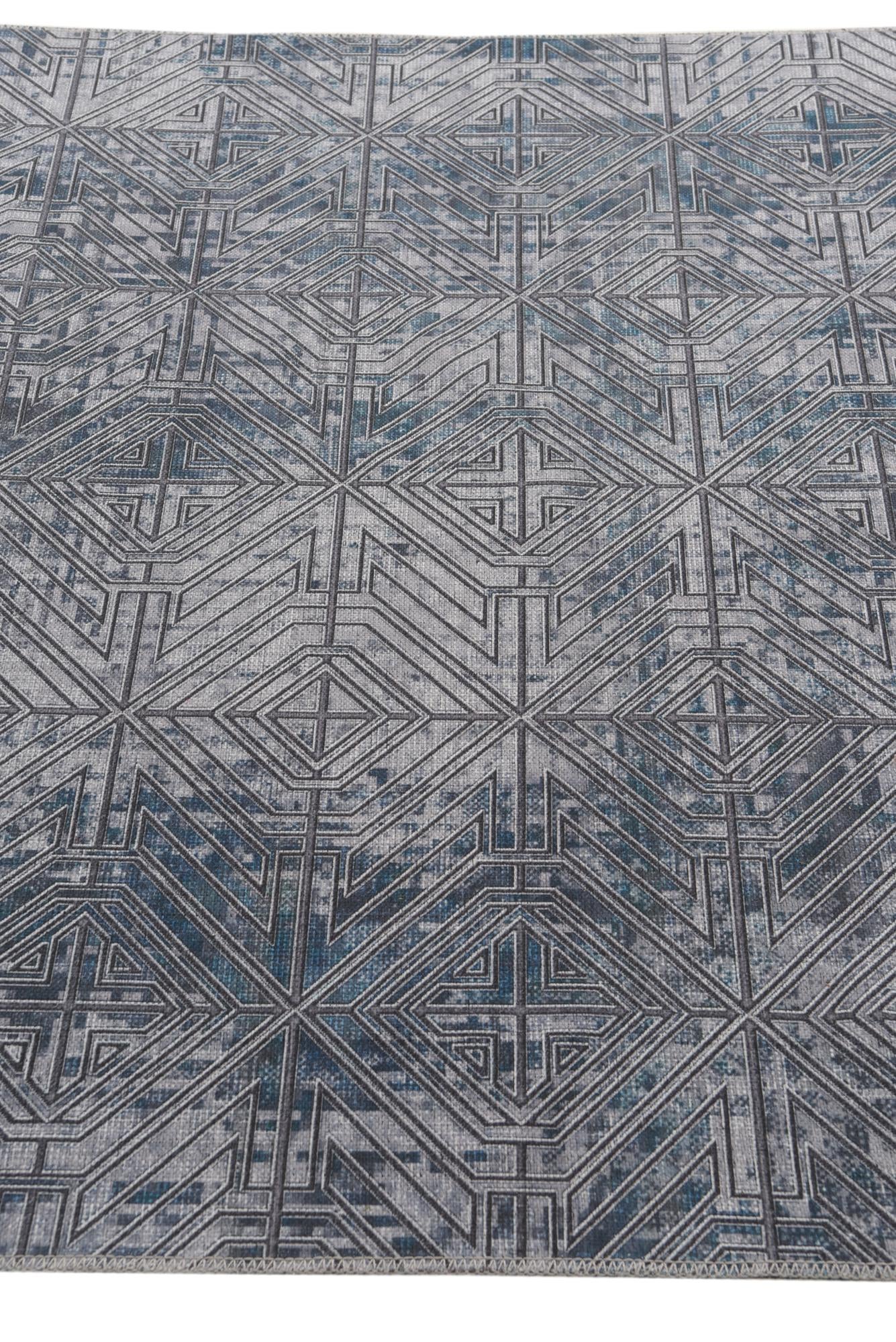 5' x 7' 2 Washable Timeless Rug