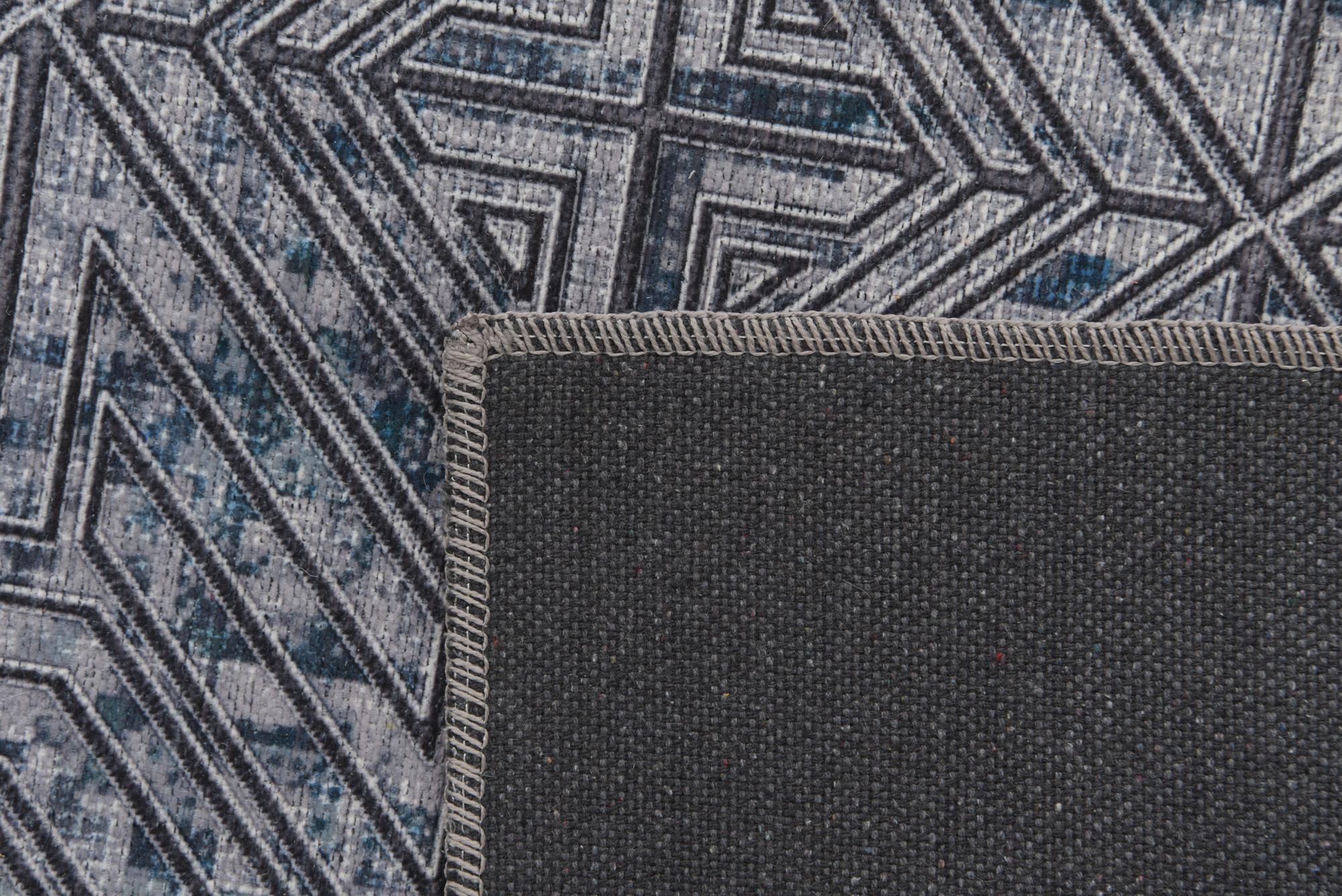5' x 7' 2 Washable Timeless Rug