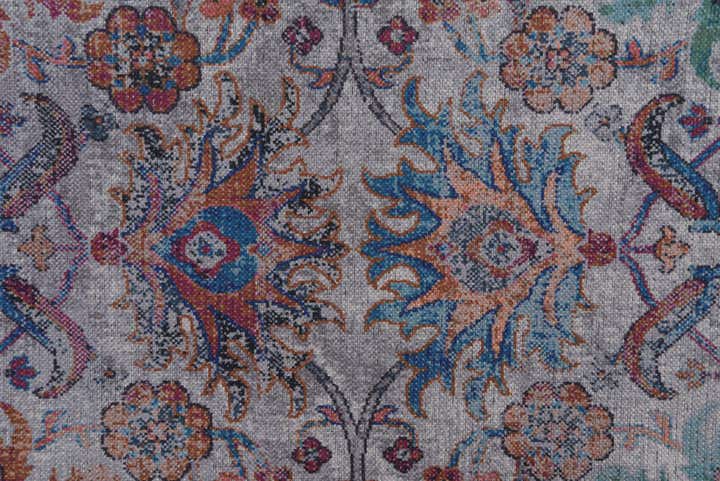 5' x 7' 6 Washable Timeless Rug
