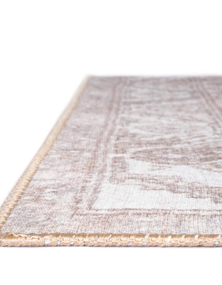 Detail image of 3' 6 x 5' 6 Washable Timeless Rug
