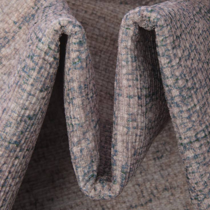 Detail image of 8' 4 x 12' Washable Timeless Rug