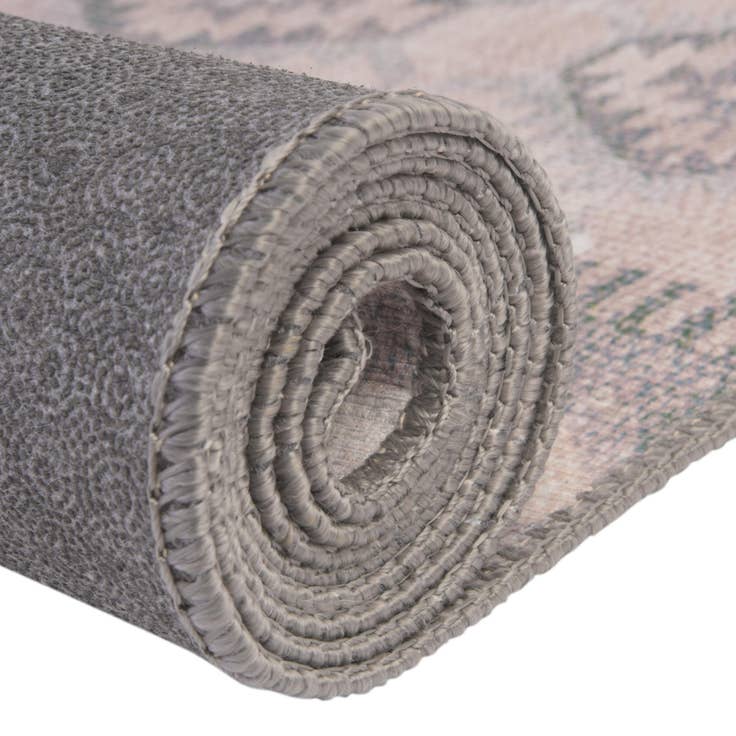 Detail image of 3' 6 x 5' 6 Washable Timeless Rug