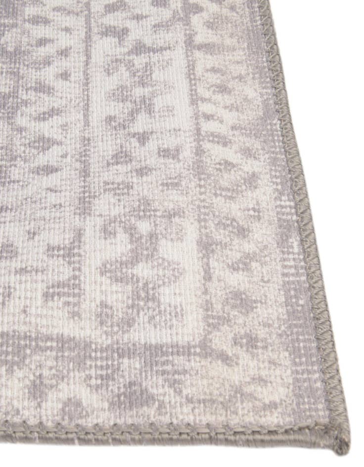 Detail image of 5' x 8' Washable Timeless Rug