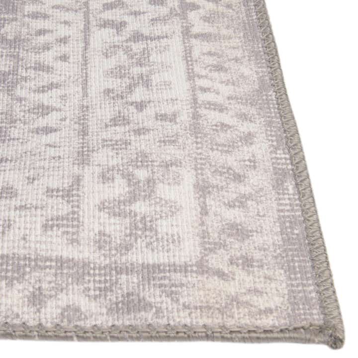 5' x 8' Washable Timeless Rug