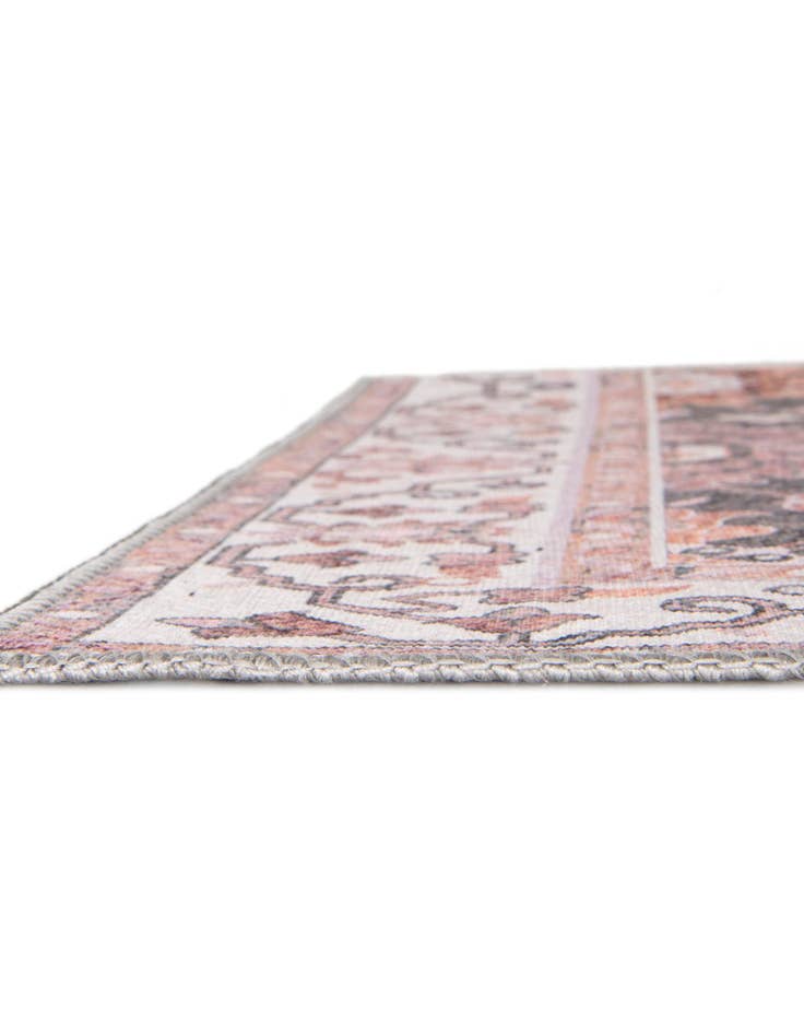 Detail image of 5' 1 x 8' Washable Timeless Rug