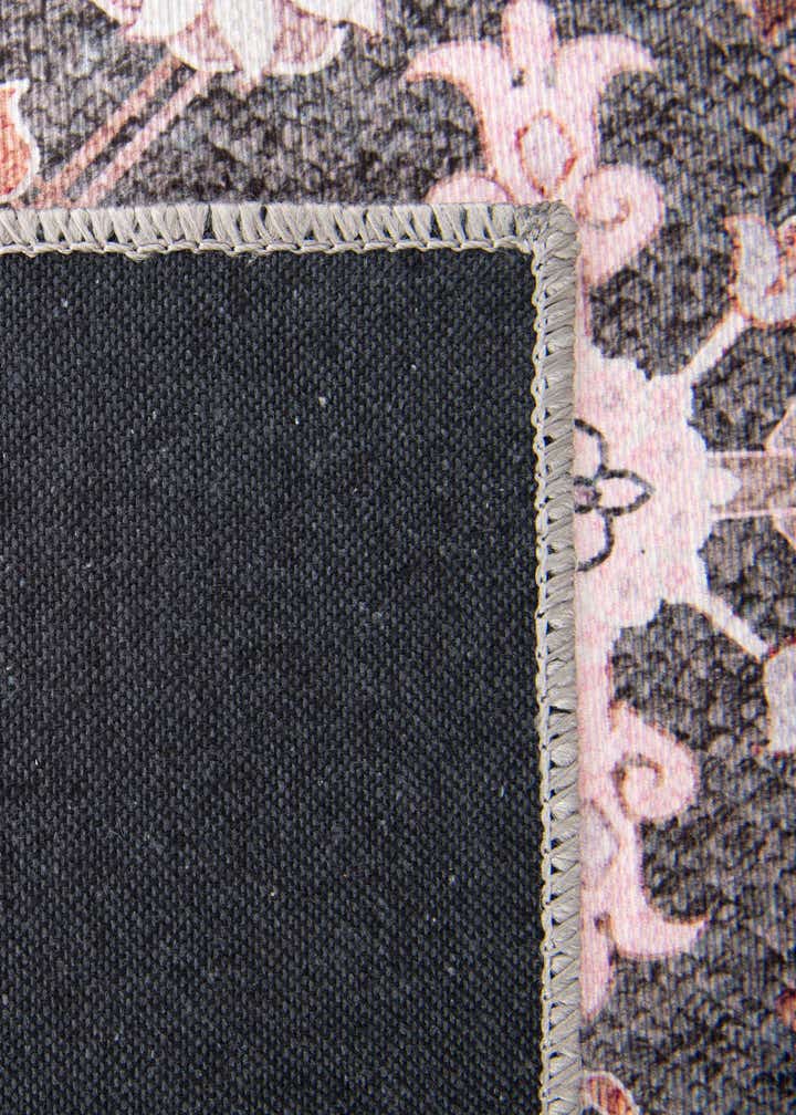 5' 1 x 8' Washable Timeless Rug