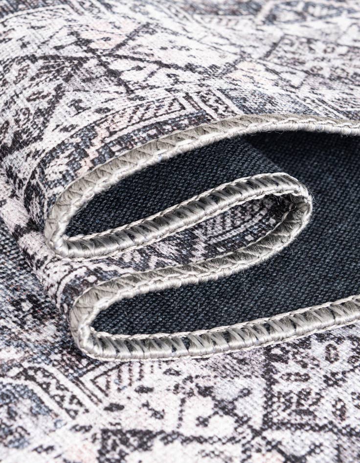 Detail image of 9' 5 x 13' 1 Washable Timeless Rug