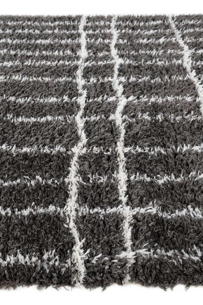 5' 3 x 7' 7 Trellis Shag Rug