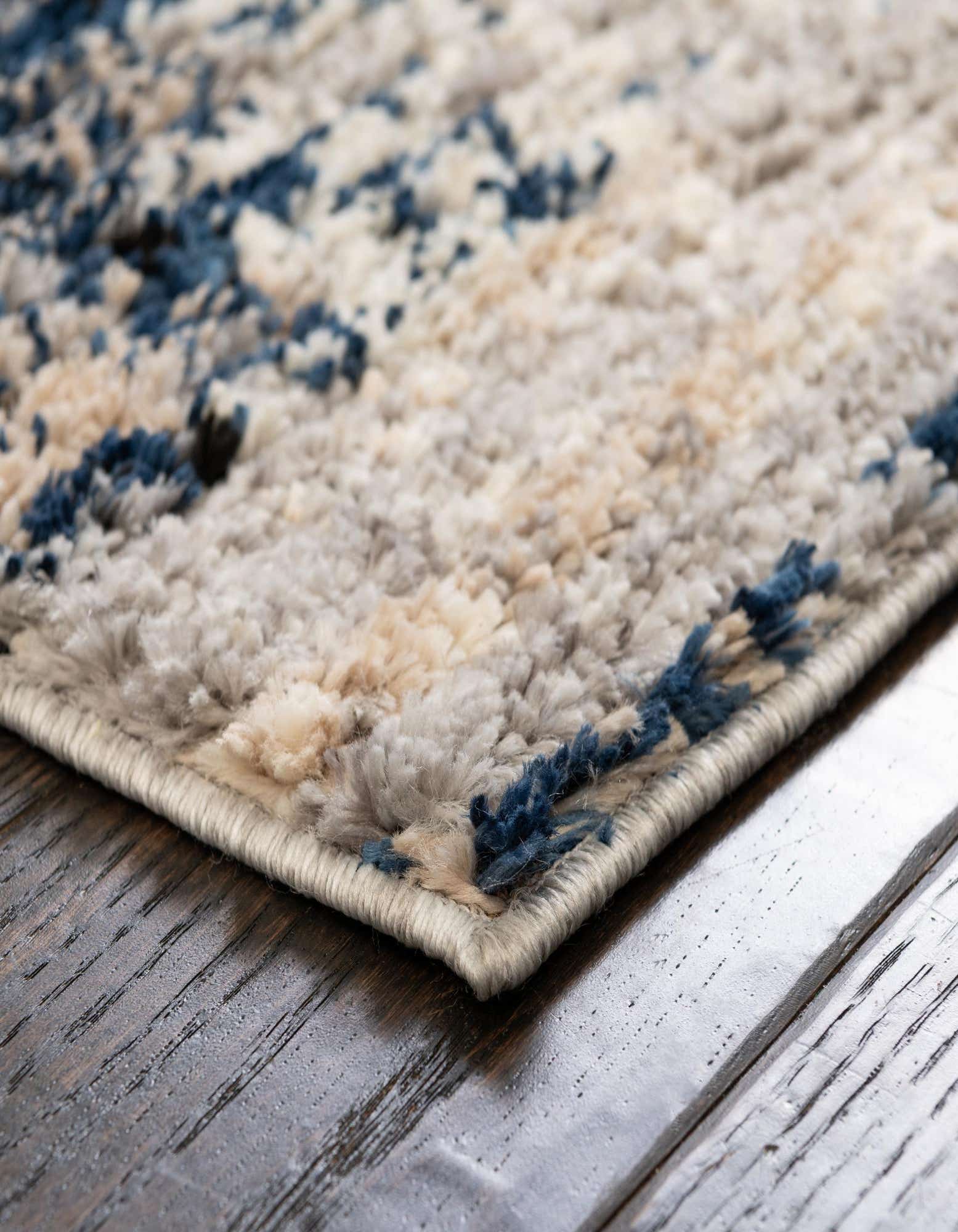 Detail image of 60cm x 90cm Tucson Rug